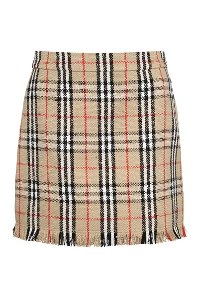Burberry Beige Check Motif Wool Skirt With Fringed Hemline For Women
