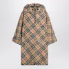 Burberry Vintage Check Zipped Poncho In Beige