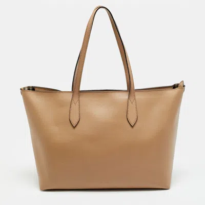 Pre-owned Burberry Beige Haymarket Fabric And Leather Tote In Sand