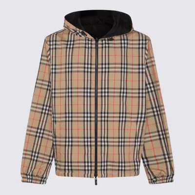 Burberry Reversible Check Hooded Jacket Pockets In Neutral