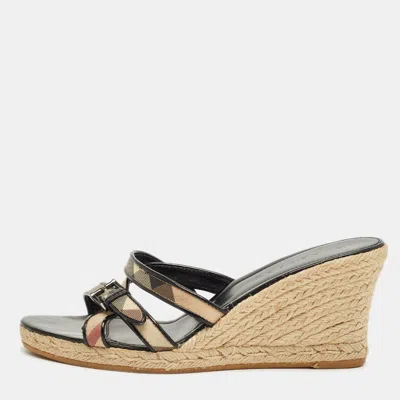 Pre-owned Burberry Beige/black House Check Canvas And Patent Wedge Sandals Size 41