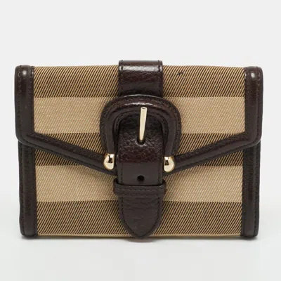 Pre-owned Burberry Beige/brown House Check Canvas And Leather Buckle Compact Wallet