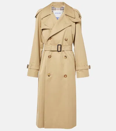 Burberry Castleford Double-breasted Trench With Check Collar In Brown