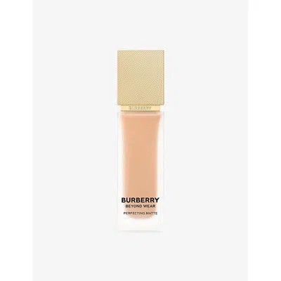 Burberry Beyond Wear Perfecting Matte Foundation 30ml 50 Medium Neutral