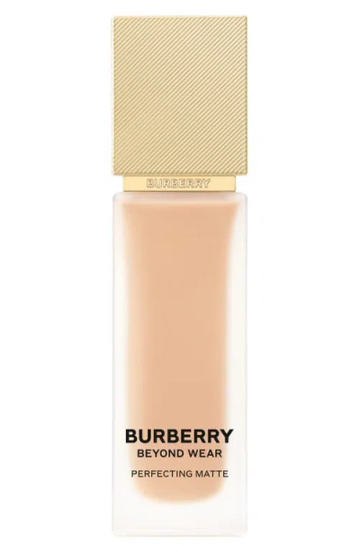 Burberry Beyond Wear Perfecting Matte Foundation In 60 Medium Neutral