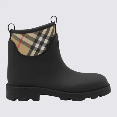 Burberry Marsh Stamp Rubber Ankle Boots In Black