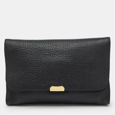 Pre-owned Burberry Black Leather Mildenhall Oversized Flap Clutch