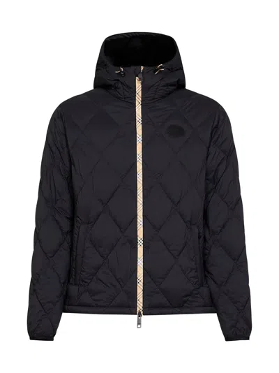 Burberry Black Quilted Hooded Jacket<br/>