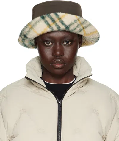 Burberry Brown Reversible Check Fleece Bucket Hat In Candle Ip Check