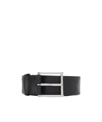 Burberry Buckle Belt In Black
