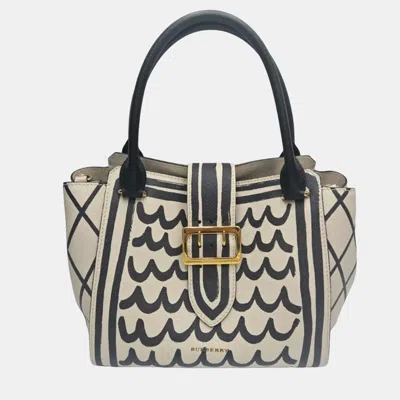 Pre-owned Burberry Buckle Medium Limestone Soft Grain Calfskin Leather Tote Bag In Black