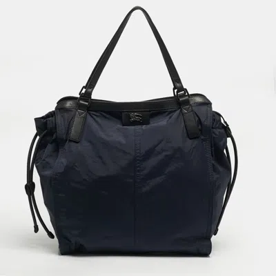Pre-owned Burberry Buckleigh Navy Blue/black Leather And Nylon Tote