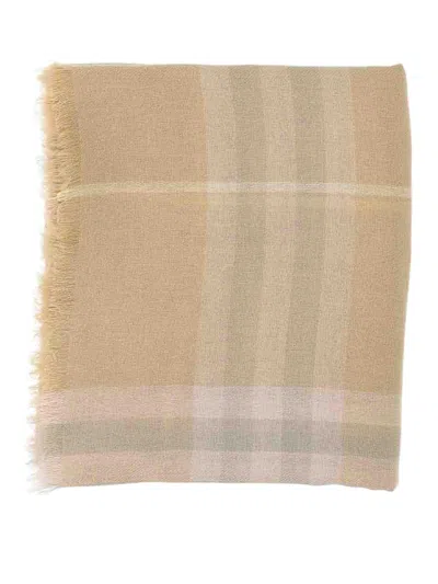 Burberry Checked Motif  Scarf In Beige