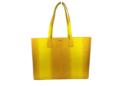 Burberry Medium London Tote Women's Bag In Gold