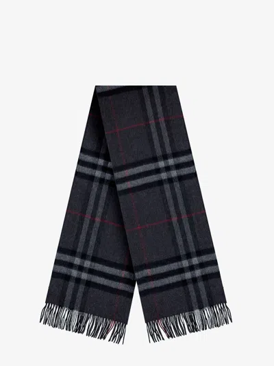Burberry Cachemere Scarf With Giant Check Motif