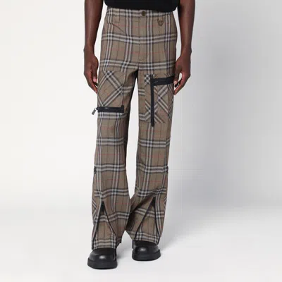 BURBERRY BURBERRY CARGO PANTS CHECK PATTERN IN SILK BLEND
