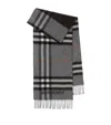 Burberry Cashmere Contrast Check Scarf In Grey