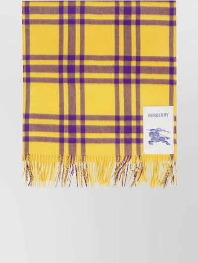 Burberry Cashmere Scarf With Fringed Edges And Plaid Pattern