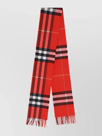 BURBERRY CASHMERE SCARF WITH FRINGED HEM AND PLAID PATTERN