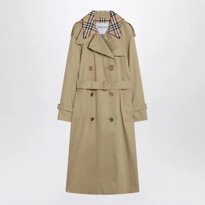 BURBERRY BURBERRY CASTLEFORD DOUBLE-BREASTED TRENCH WITH CHECK COLLAR