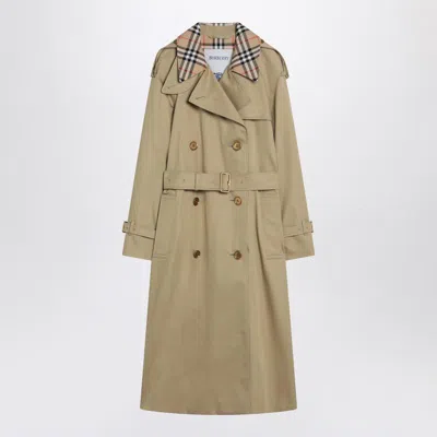 BURBERRY BURBERRY CASTLEFORD DOUBLE-BREASTED TRENCH WITH CHECK COLLAR