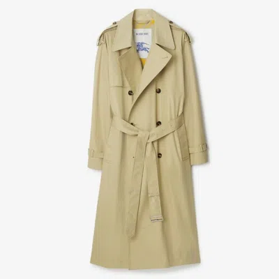 Burberry Castleford Trench Coat
