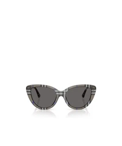 Burberry Cat-eye Frame Sunglasses In Gray