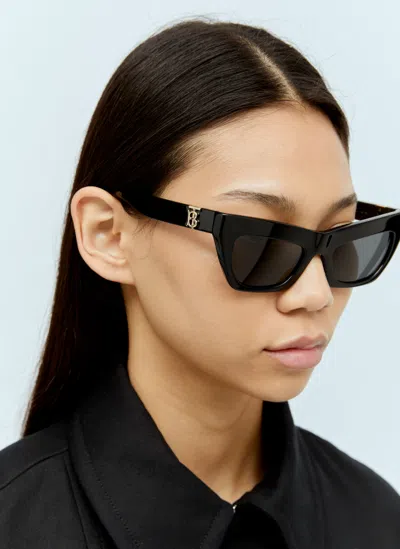 Burberry Cat-eye Sunglasses In Black