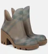 Burberry 65mm Marsh Checked Rubber Boots In Pink