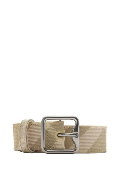 Burberry Stripe Design Belt In Flax