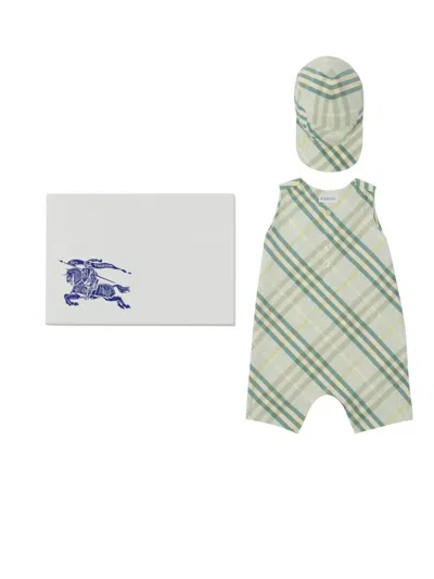 Burberry Check Babygrow Set In グリーン