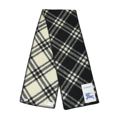 Burberry Check Boucle Scarf Black Oatmeal White
