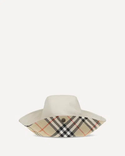 Burberry Check Bucket Hat In Multi
