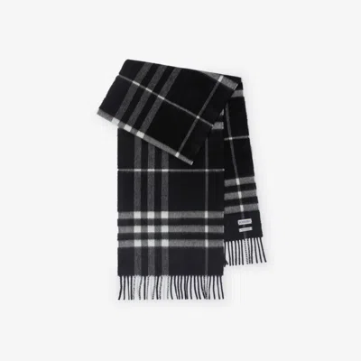 Burberry Check Cashmere Scarf In Black/calico Ip Chk