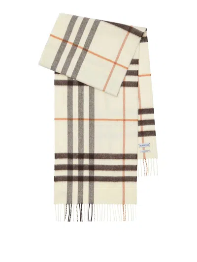 Burberry Check Cashmere Scarf In Light Beige