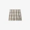 Burberry Check Deck Shorts In Cotton
