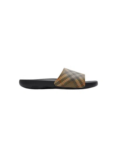 Burberry Check Dive Slides Sand In Black