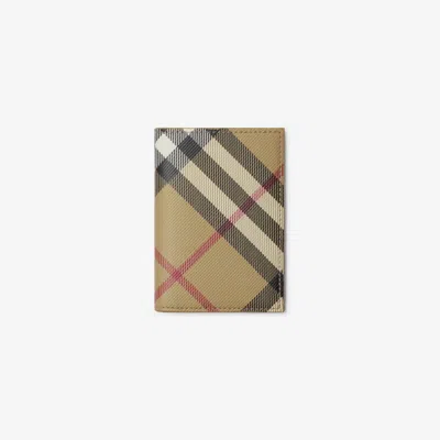Burberry Check Folding Card Case In Sand