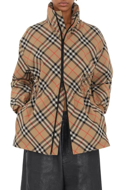 Burberry Check Hooded Jacket In Sand Ip Check
