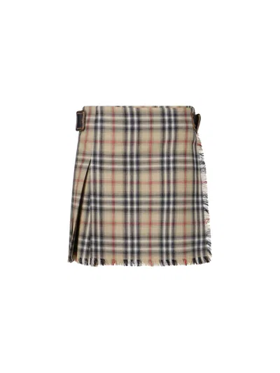 BURBERRY CHECK KILT MINISKIRT