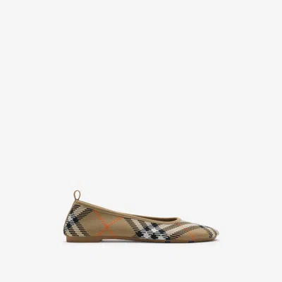Burberry Checkered Knitted Ballerina Shoes Women In Brown