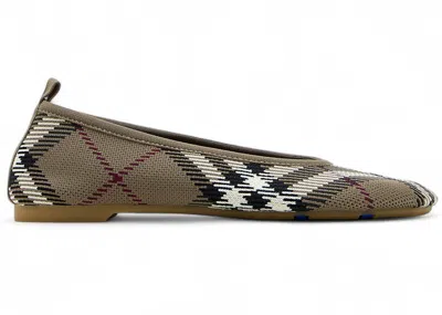 Pre-owned Burberry Check Knit Baby Ballerinas (women's) Sneakers In Beige In Sand