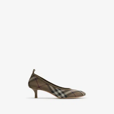 Burberry 45mm Check-pattern Pumps In Brown