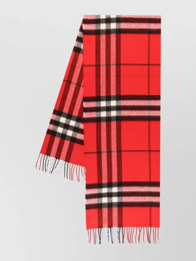 Burberry Check Pattern Cashmere Scarf With Fringed Profiles In Red