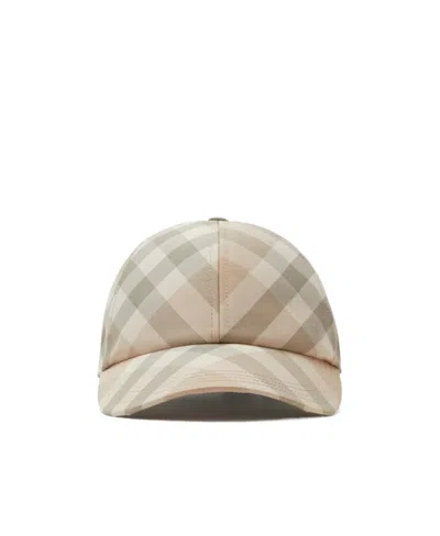 BURBERRY BURBERRY CHECKED CURVED-PEAK BASEBALL HAT