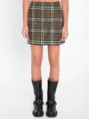 Burberry Check-p'attern Kilt In Green