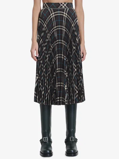 BURBERRY CHECK PLEATED SKIRT