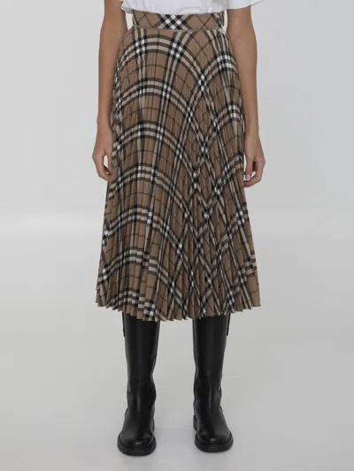 BURBERRY CHECK PLEATED SKIRT