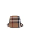 Burberry Check Print Bucket Hat In Navy/white/maroon