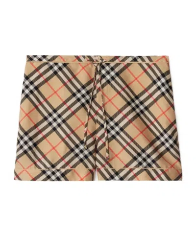 BURBERRY BURBERRY CHECK PRINTED DRAWSTRING SHORTS